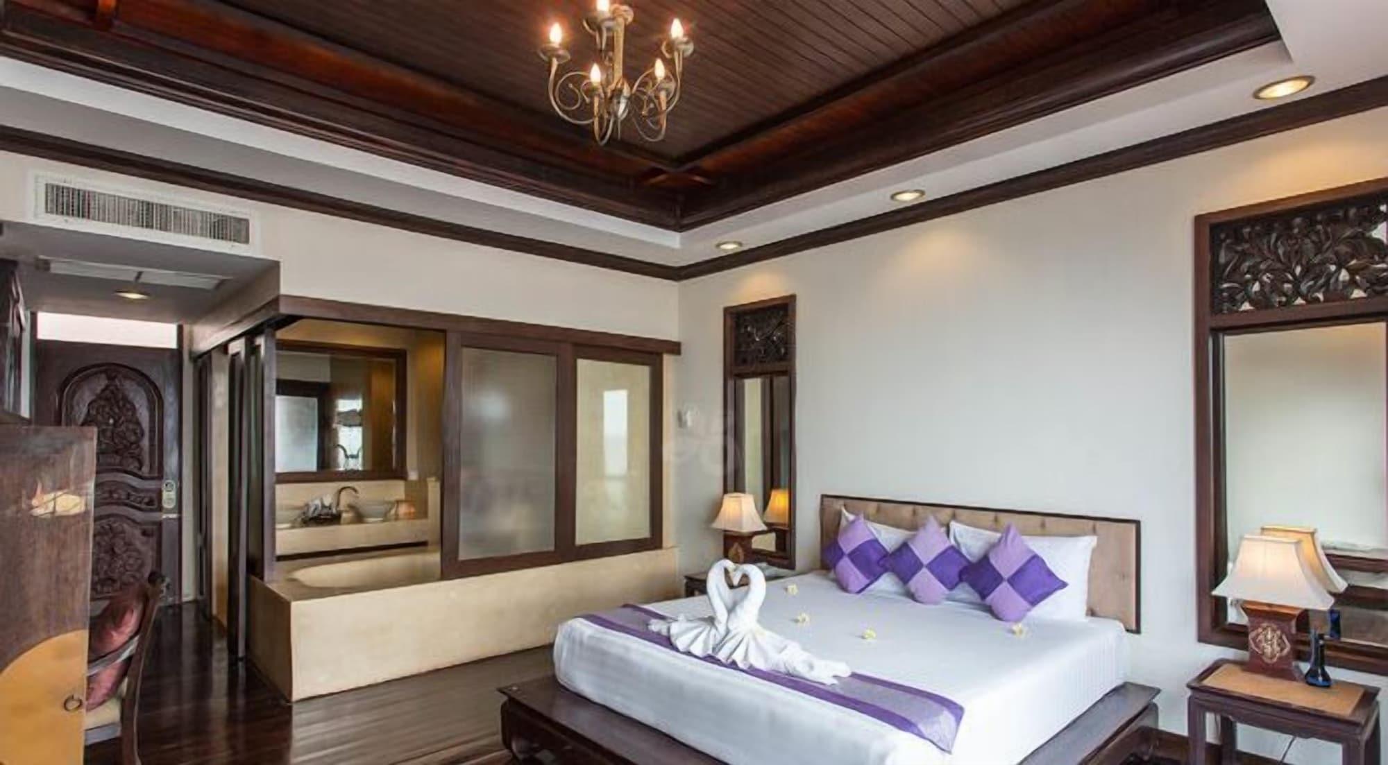 Racha Kiri Resort & Spa, Khanom Buitenkant foto