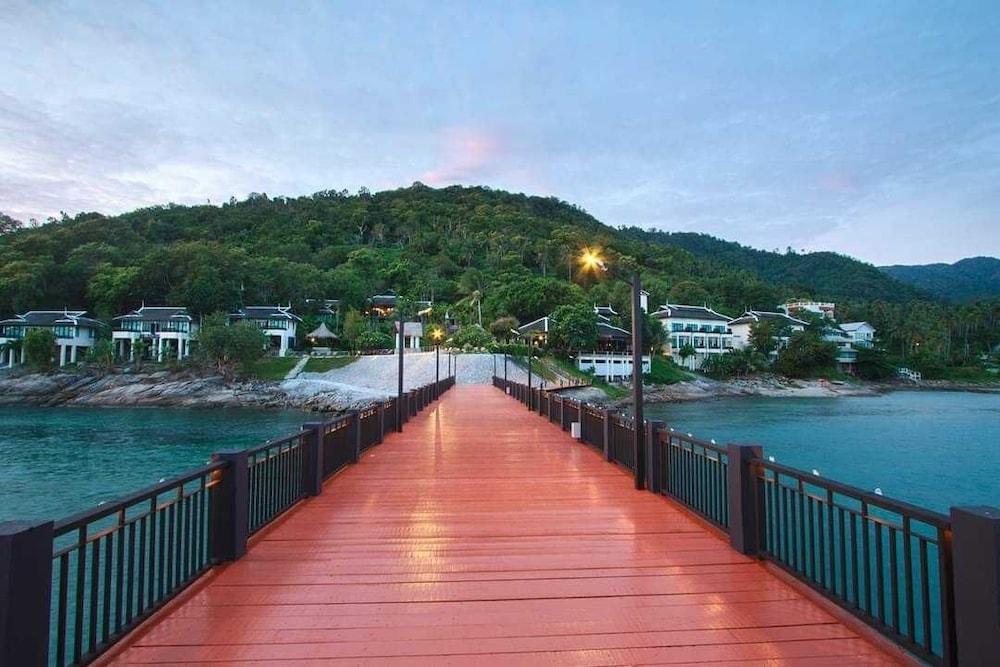 Racha Kiri Resort & Spa, Khanom Buitenkant foto