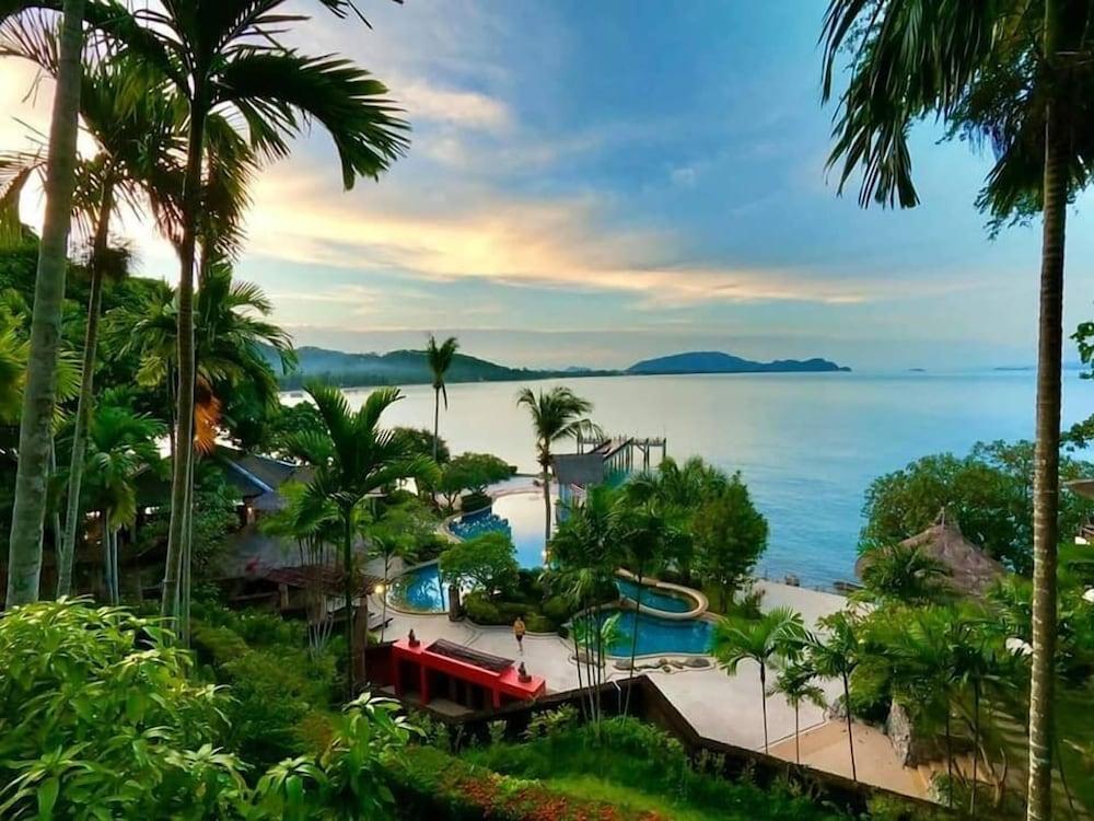 Racha Kiri Resort & Spa, Khanom Buitenkant foto